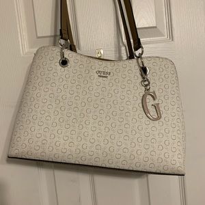 G by Guess purse
